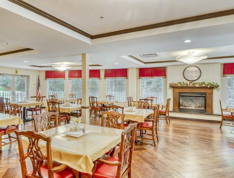 Dining Hall at Forest Hills Senior Living